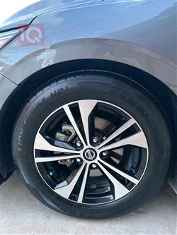 نیسان سێنترا